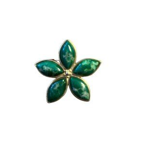 Vintage Jiin Hwa Brooch Flower Green Cabochon Stone Petals Gold Tone Signed Pin